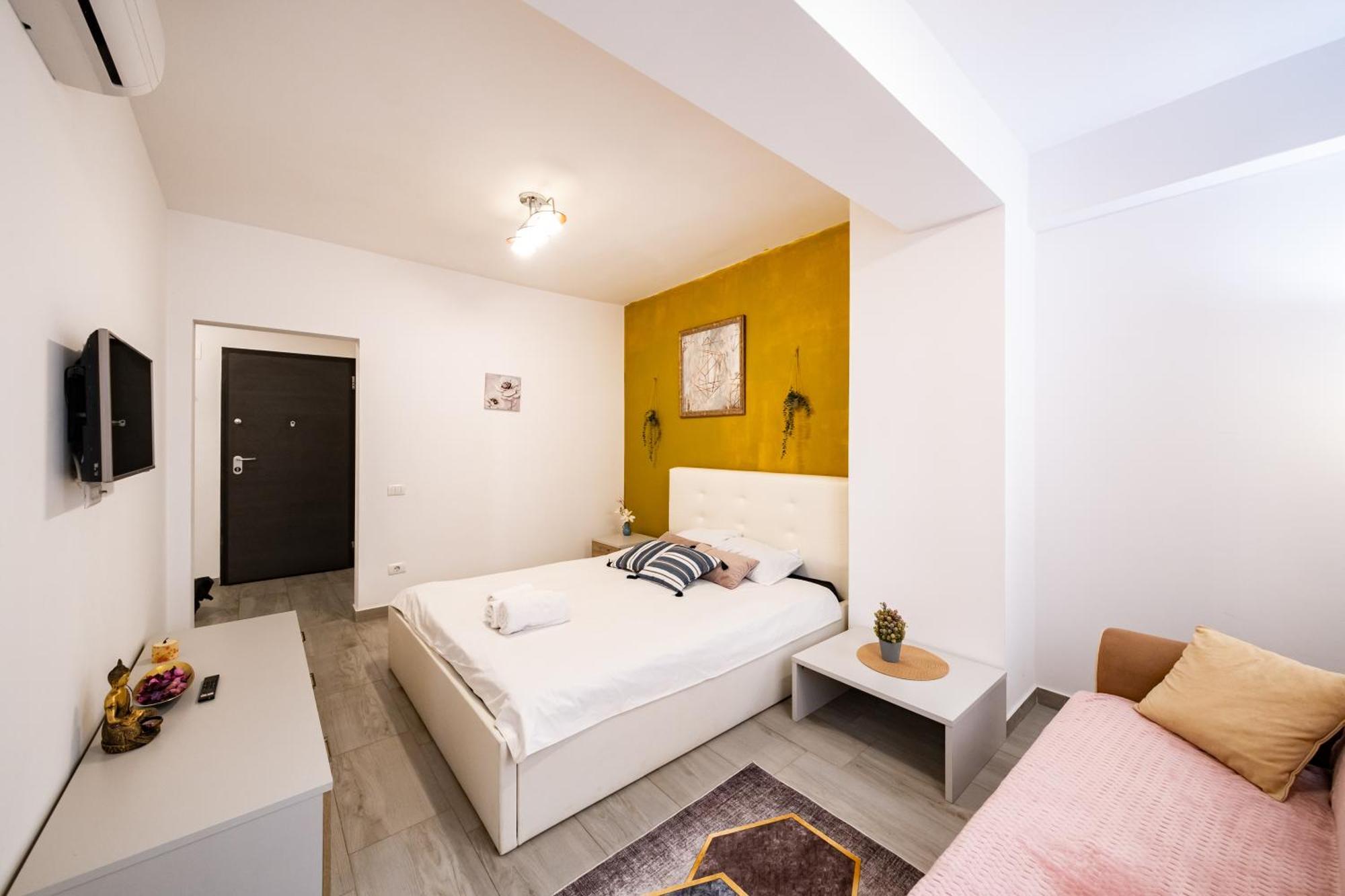The Golden Studio - With Free Gym Bucarest Esterno foto
